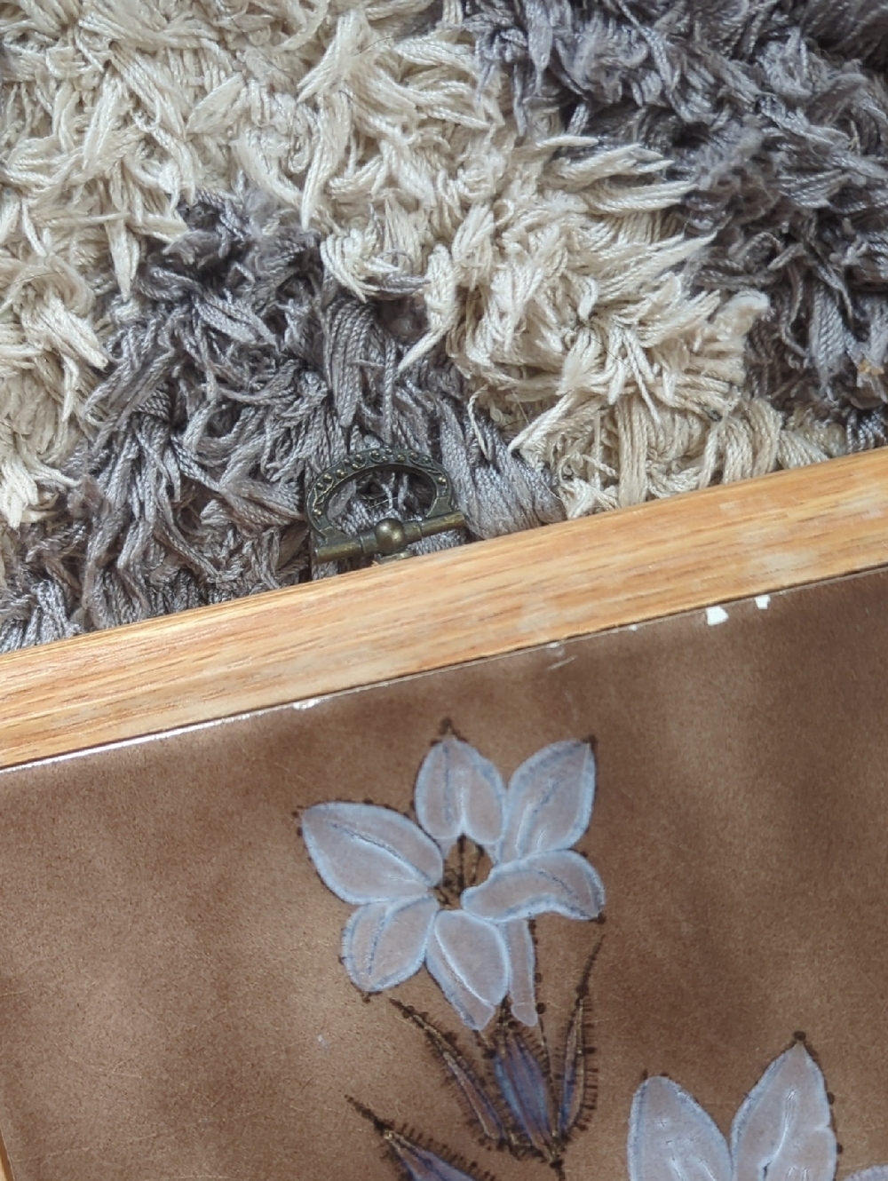 Hand-Painted White Floral Artwork in Wooden Frame By Leroy Hubbard - Picture 2 of 6